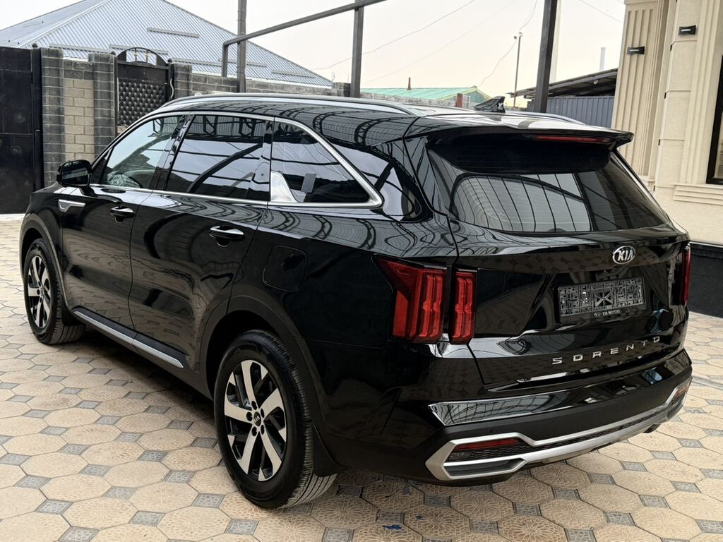 Kia Sorento: 2021 г., 2.2 л, Автомат, Дизель, Кроссовер: фото 4