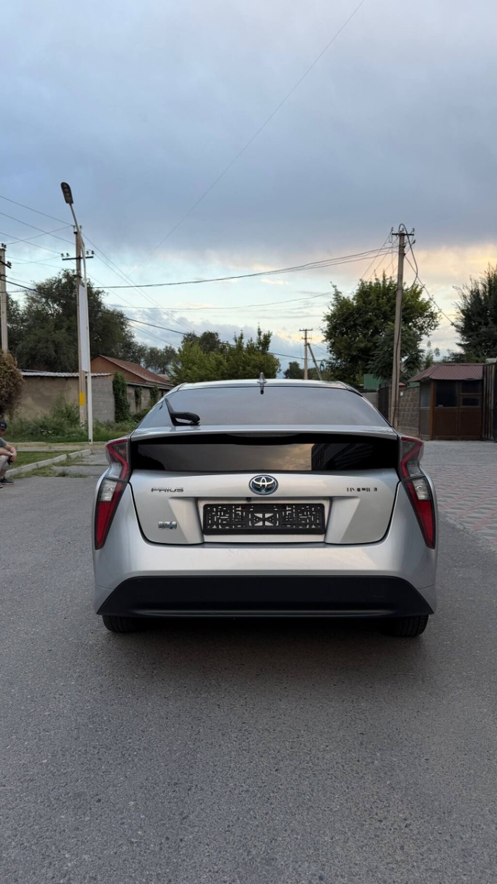 Toyota Prius: 2017 г., Гибрид, Хэтчбэк: фото 6