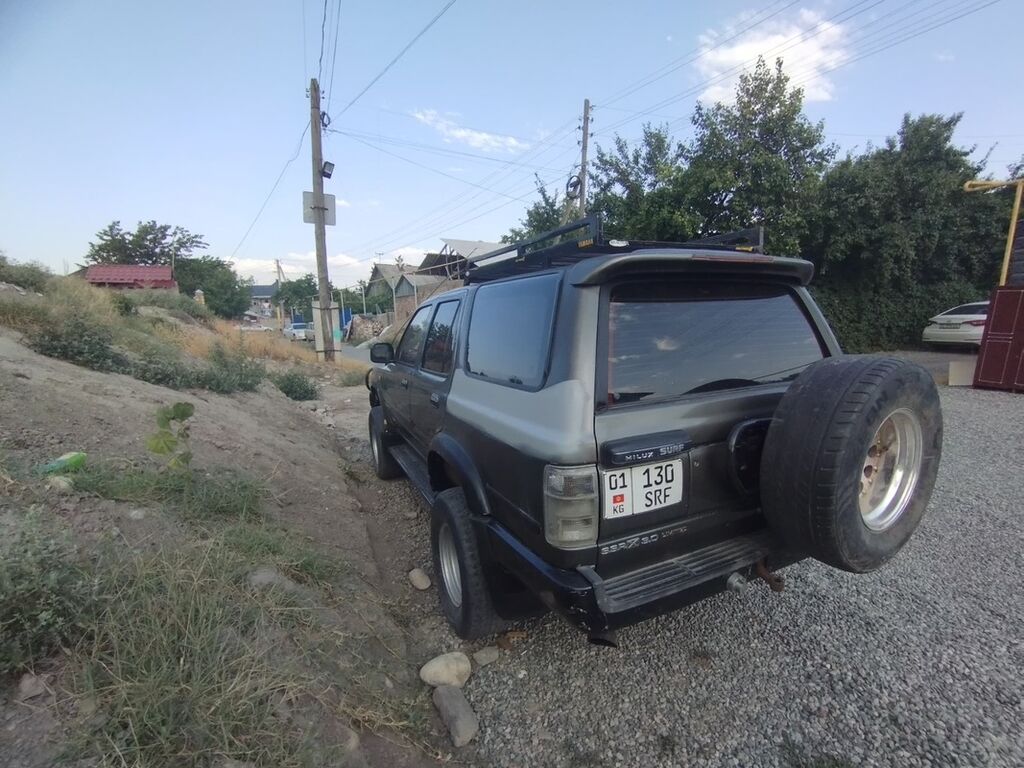 Toyota Hilux Surf: 1994 г., 3 л, Автомат, Дизель, Внедорожник: фото 5