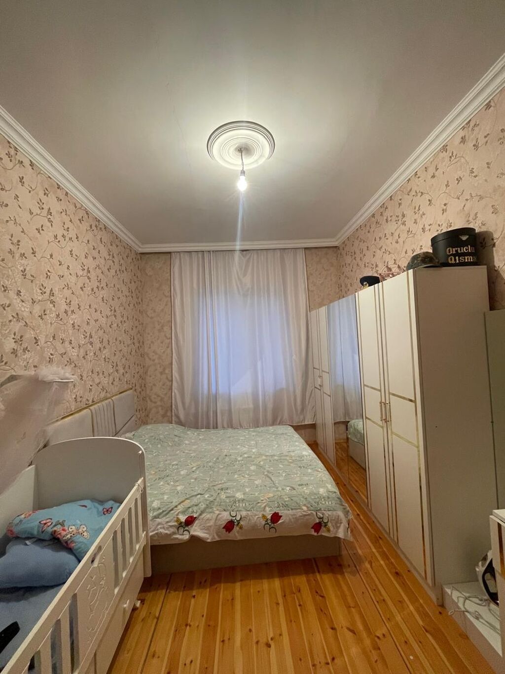 6 otaqlı, 240 kv. m, Yeni təmirli