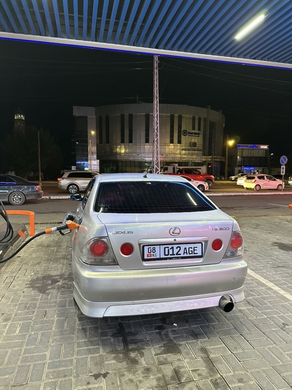 Lexus IS: 2003 г., 2 л, Автомат, Бензин, Седан: фото 2