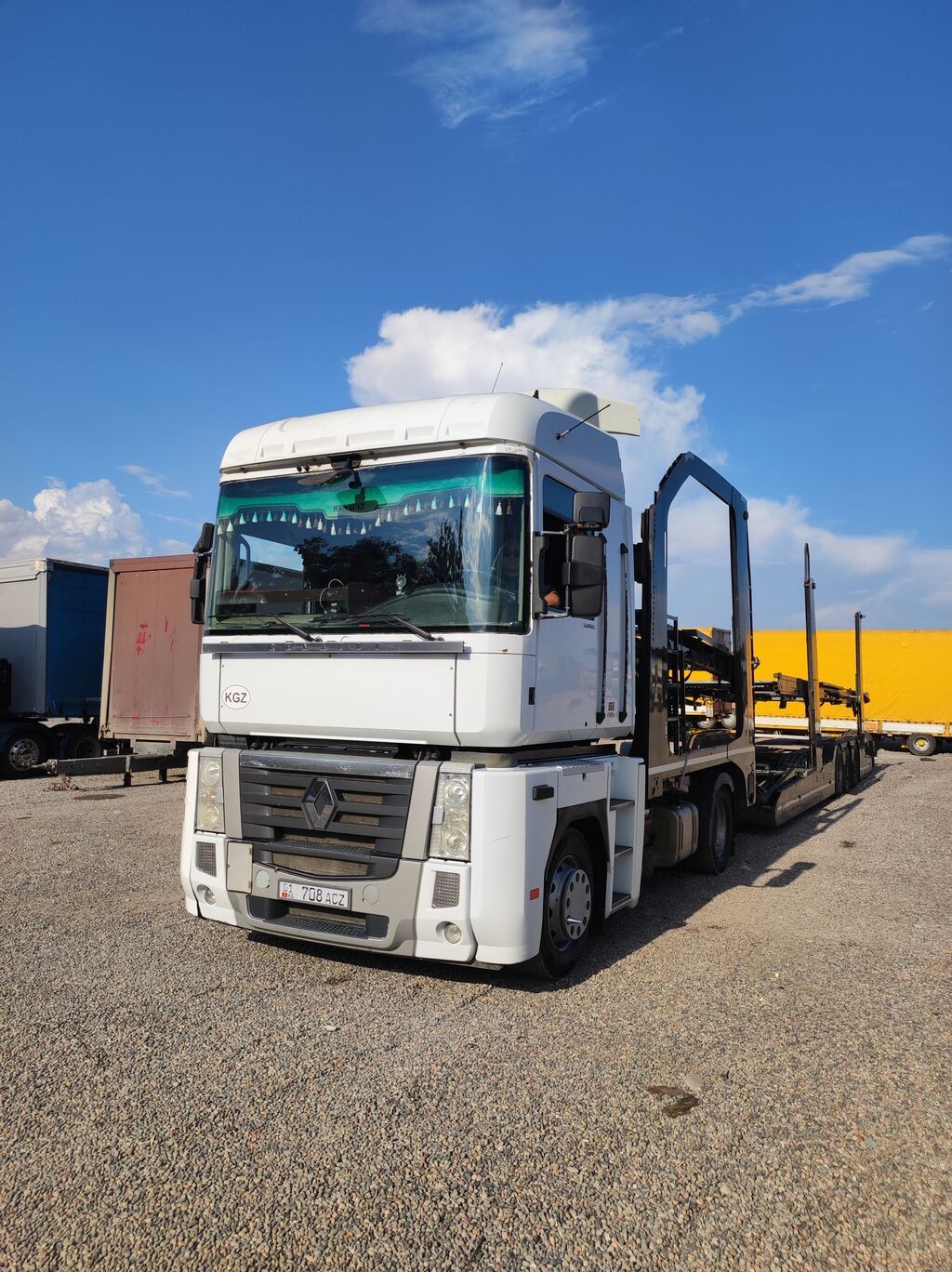 Тягач, Renault, 2013 г., Сar carrier trailer: фото 2