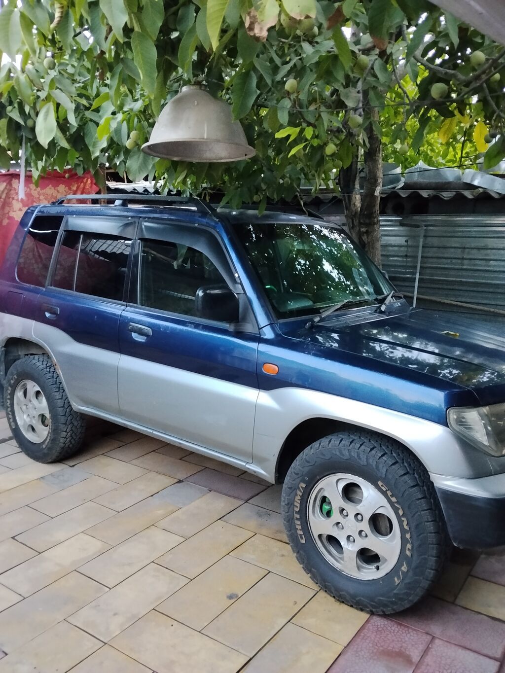 Mitsubishi Pajero iO: 1998 г., 1.9 л, Автомат, Дизель, Внедорожник: фото 2