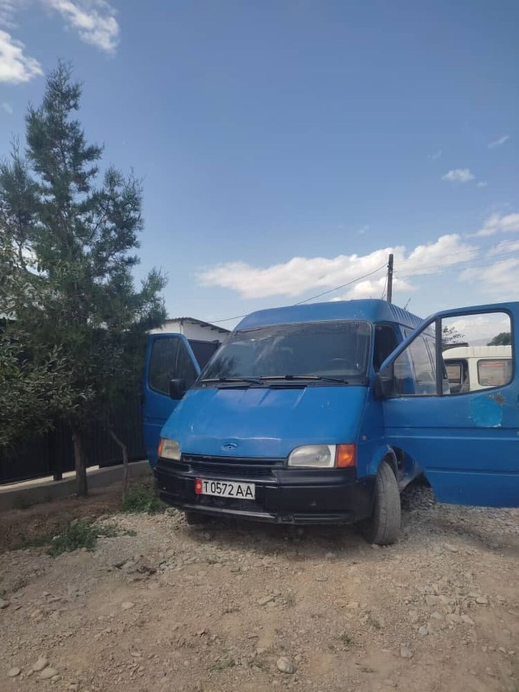 Ford Transit: 1993 г., 2.5 л, Механика, Дизель, Фургон: фото 2
