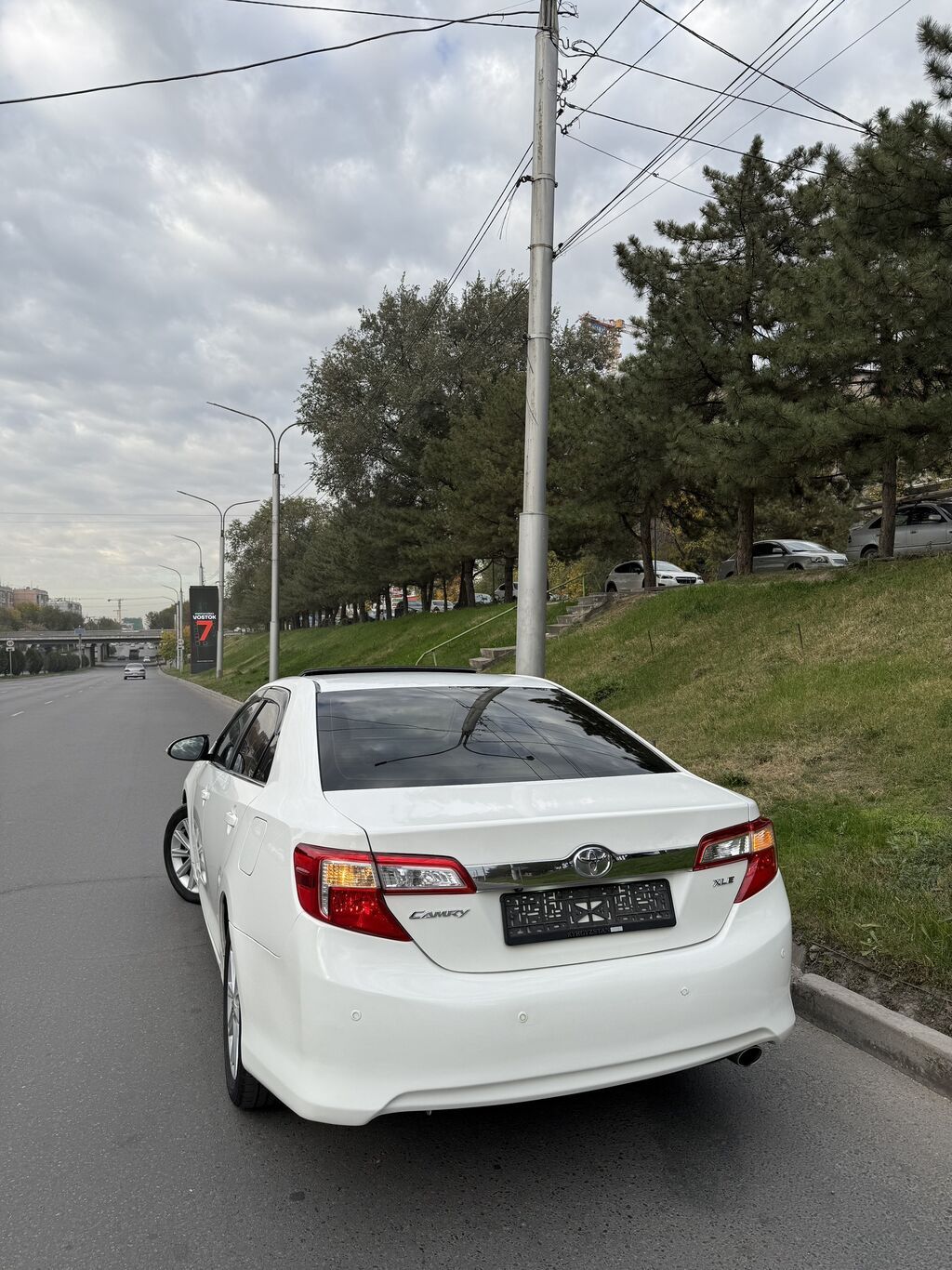 Toyota Camry: 2012 г., 2.5 л, Автомат, Бензин, Седан: фото 4