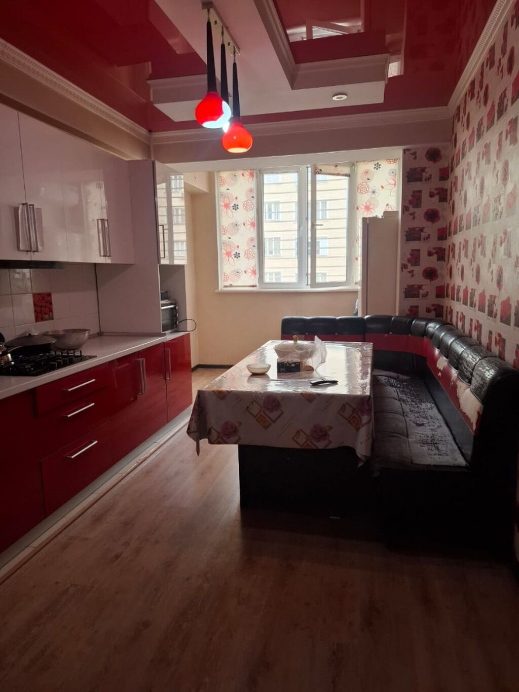 3 комнаты, 100 м², ул. Ахунбаева / Бакаева Элитка, 6 этаж, Старый ремонт: фото 7