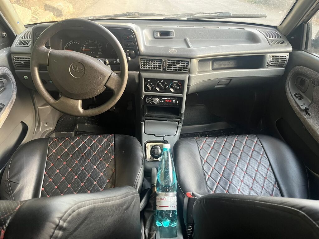 Daewoo Nexia: 2005 г., 1.5 л, Механика, Бензин, Седан: фото 7