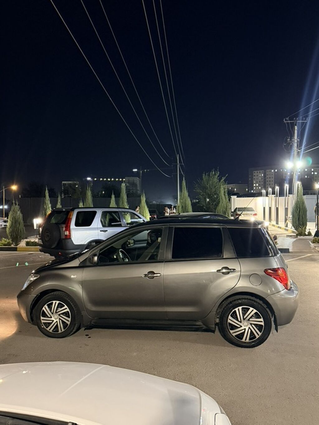 Toyota Ist: 2004 г., 1.5 л, Вариатор, Бензин, Хэтчбэк: фото 5