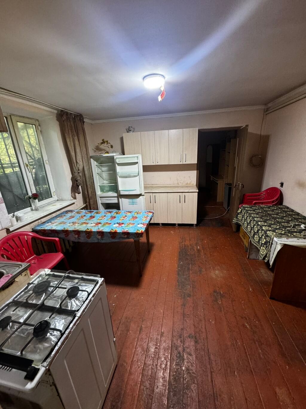 120 м², 3 комнаты, Бронированные двери, Забор, огорожен