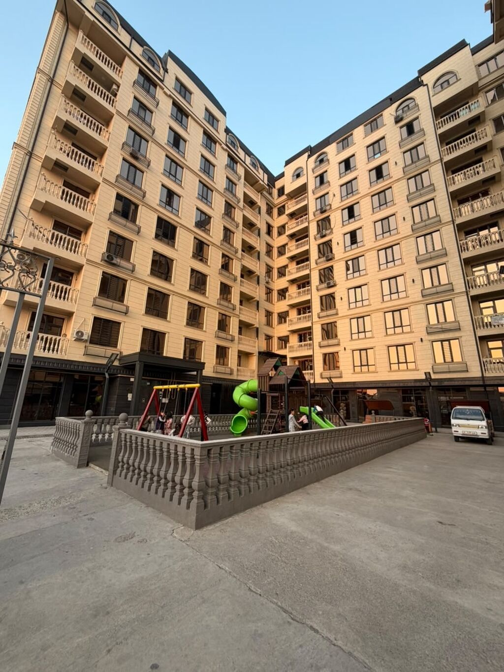 1 комната, 40 м², Туран мкр., Элитка, 8 этаж, Евроремонт: фото 1