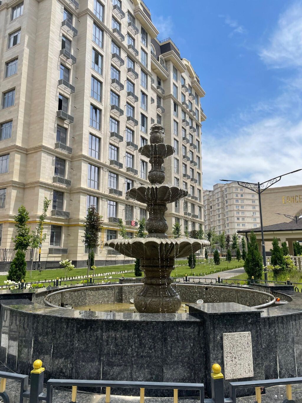2 комнаты, 81 м², Асанбай мкр Элитка, 2 этаж, ПСО (под самоотделку): фото 1