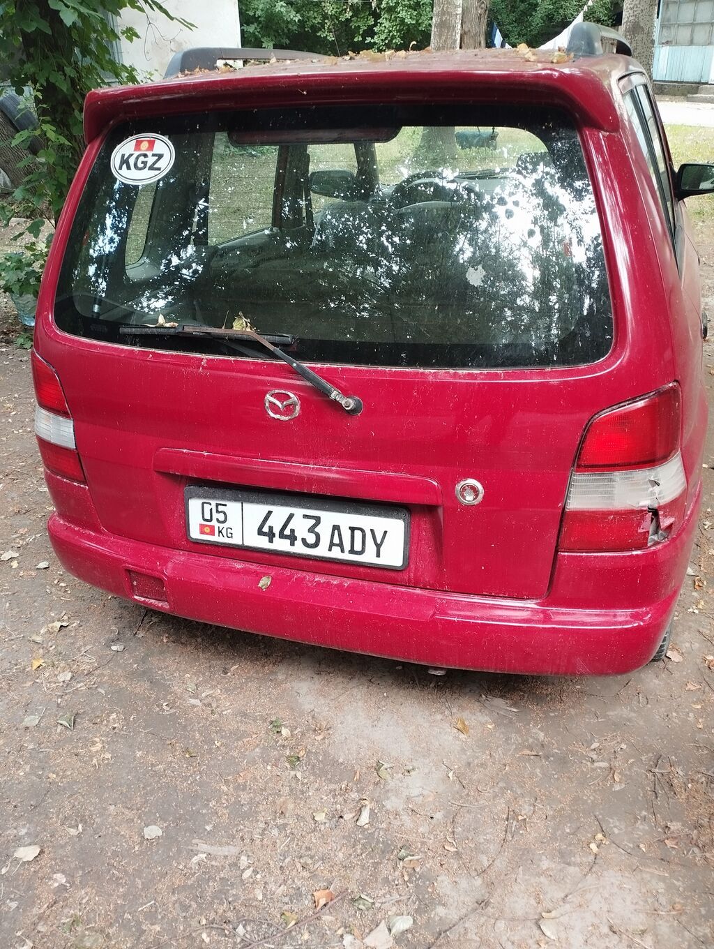 Mazda Demio: 2000 г., Механика, Хэтчбэк: фото 1