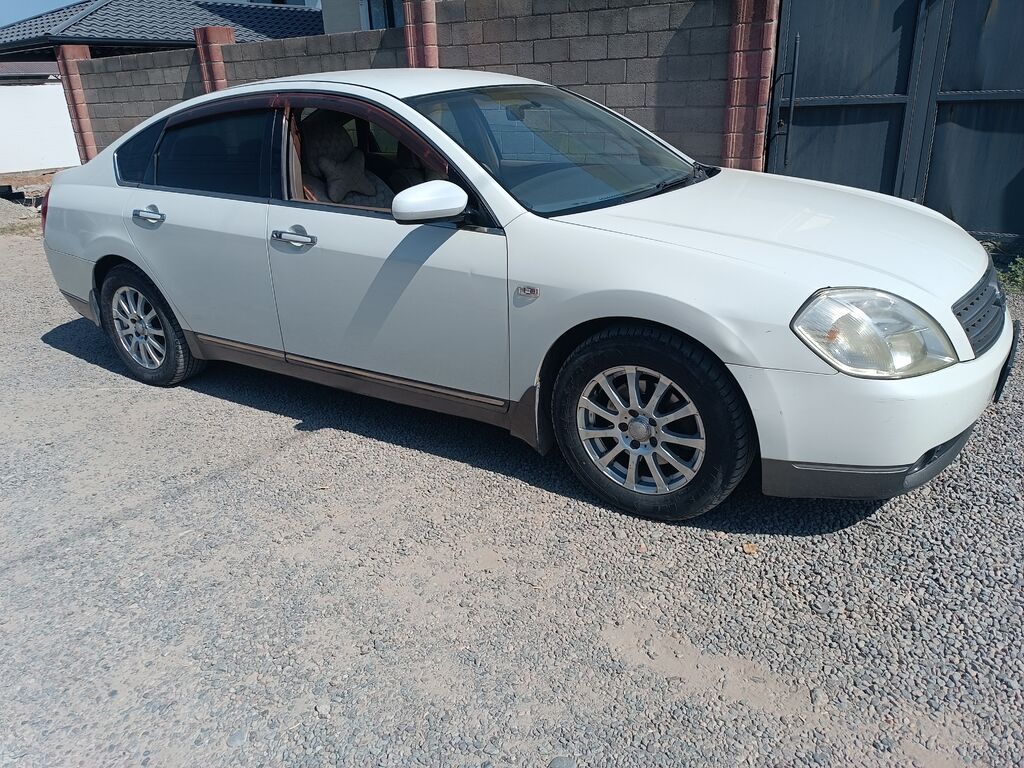 Nissan Teana