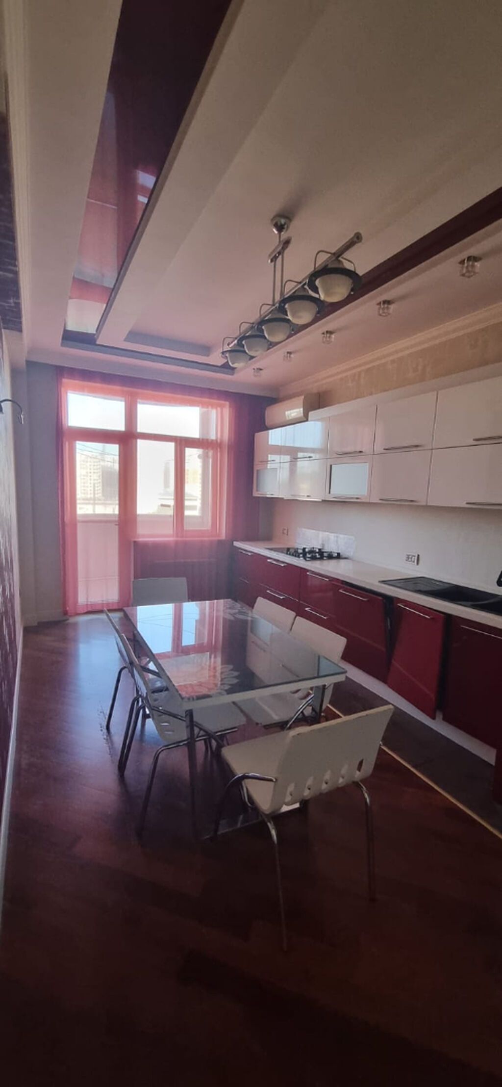 3 otaqlı, Yeni tikili, m. Nəriman Nərimanov, 137 kv. m