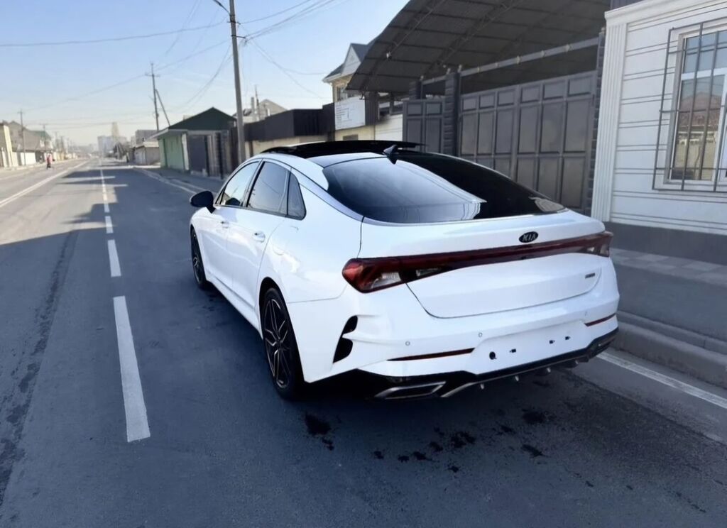 Kia K5: 2022 г., 2 л, Автомат, Газ, Седан: фото 2