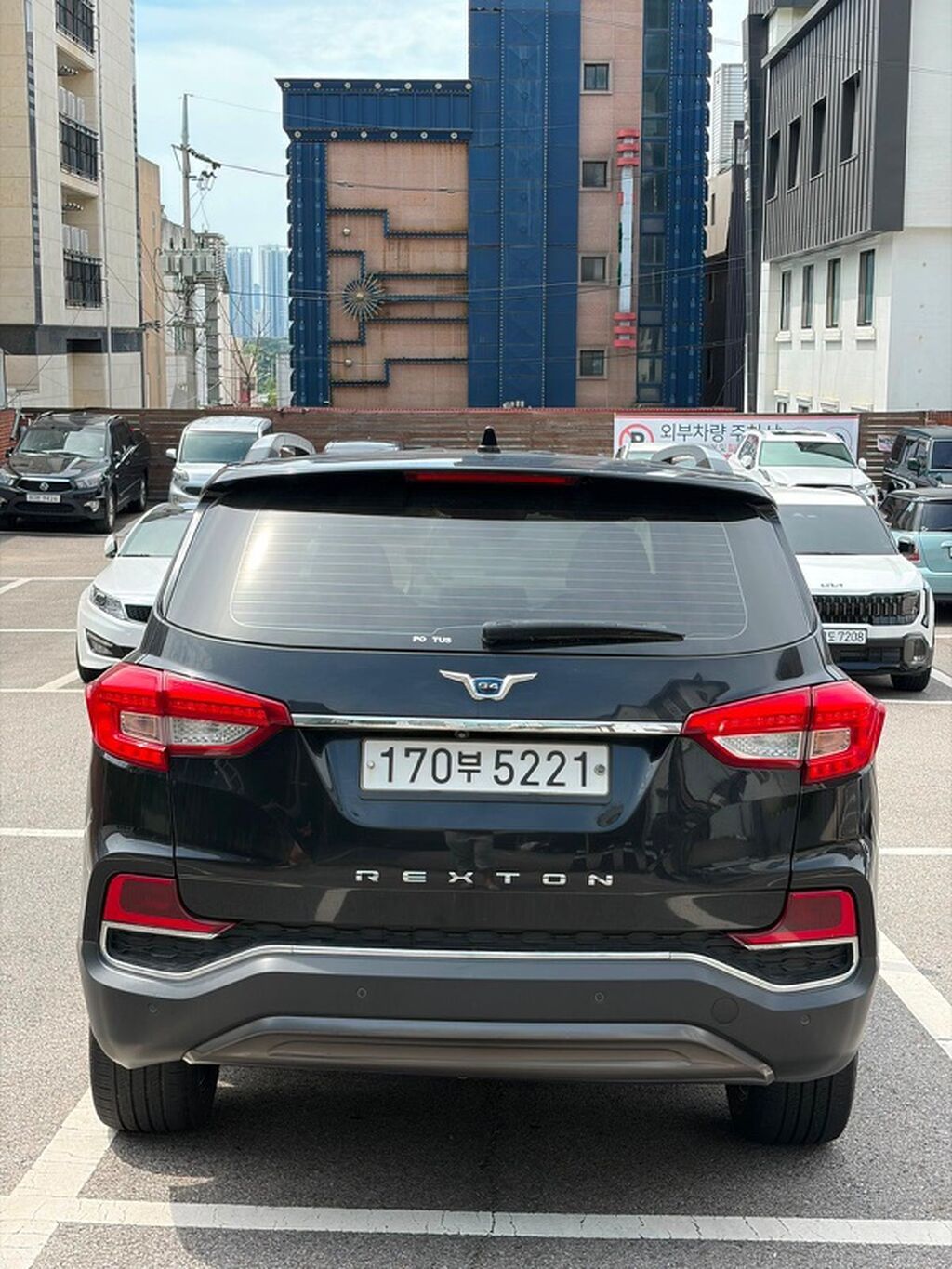 Ssangyong Rexton: 2019 г., Внедорожник: фото 3