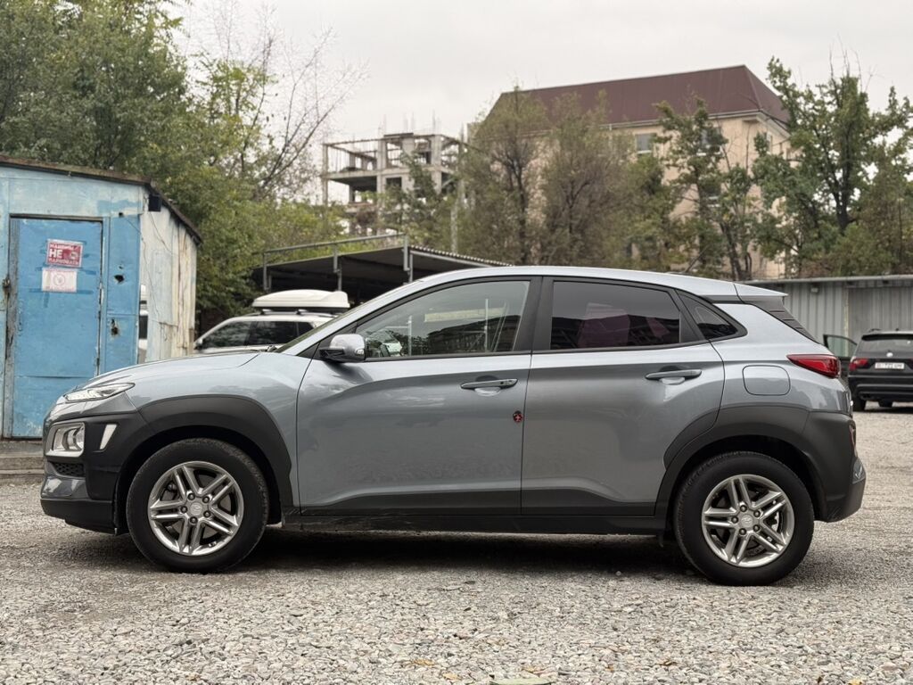 Hyundai Kona: 2017 г., 1.6 л, Автомат, Бензин, Кроссовер: фото 4