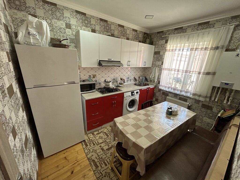 3 otaqlı, 75 kv. m, Yeni təmirli