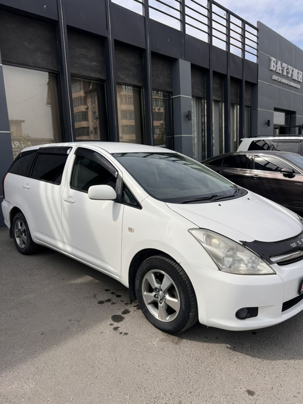 Toyota WISH: 2005 г., 1.8 л, Автомат, Бензин, Универсал: фото 3