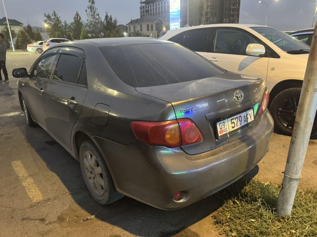 Toyota Corolla: 2008 г., 1.6 л, Механика, Бензин, Седан: фото 8