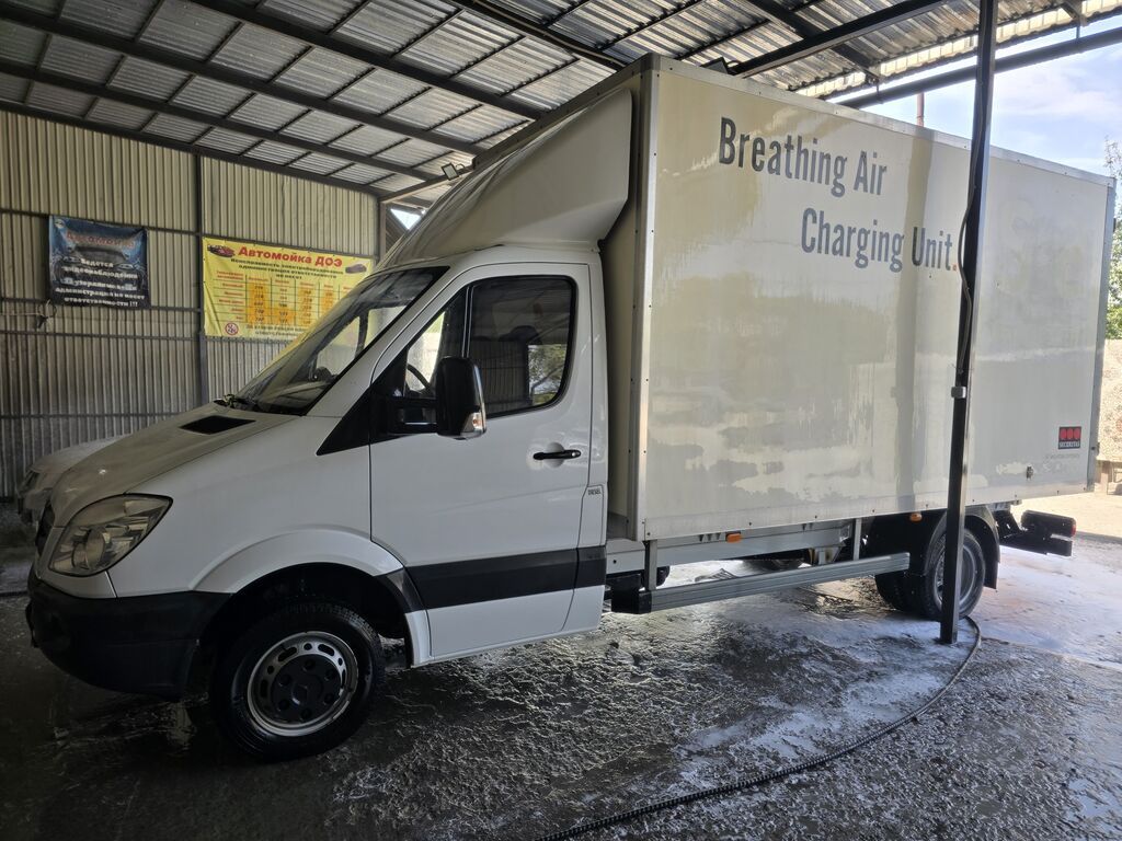 Mercedes-Benz Спринтер: 2010 г., 2.2 л, Механика, Дизель, Фургон: фото 2