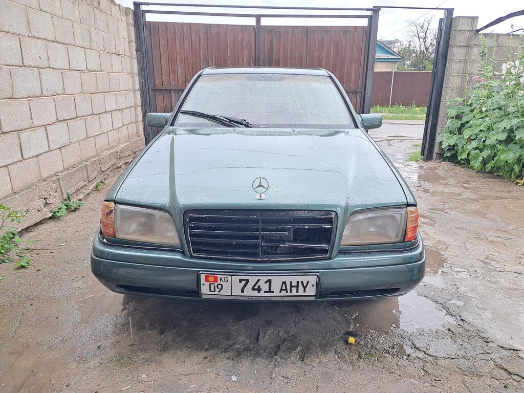Mercedes-Benz C-Class: 1995 г., 1.8 л, Механика, Бензин, Седан: фото 3