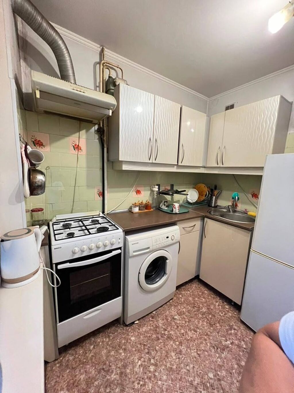 3 комнаты, 58 м², 104 серия, 4 этаж, Свежий ремонт: фото 4