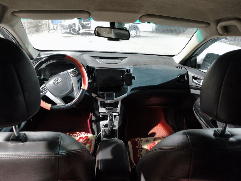 BYD E5: 2019 г., Автомат, Электромобиль, Седан: фото 4