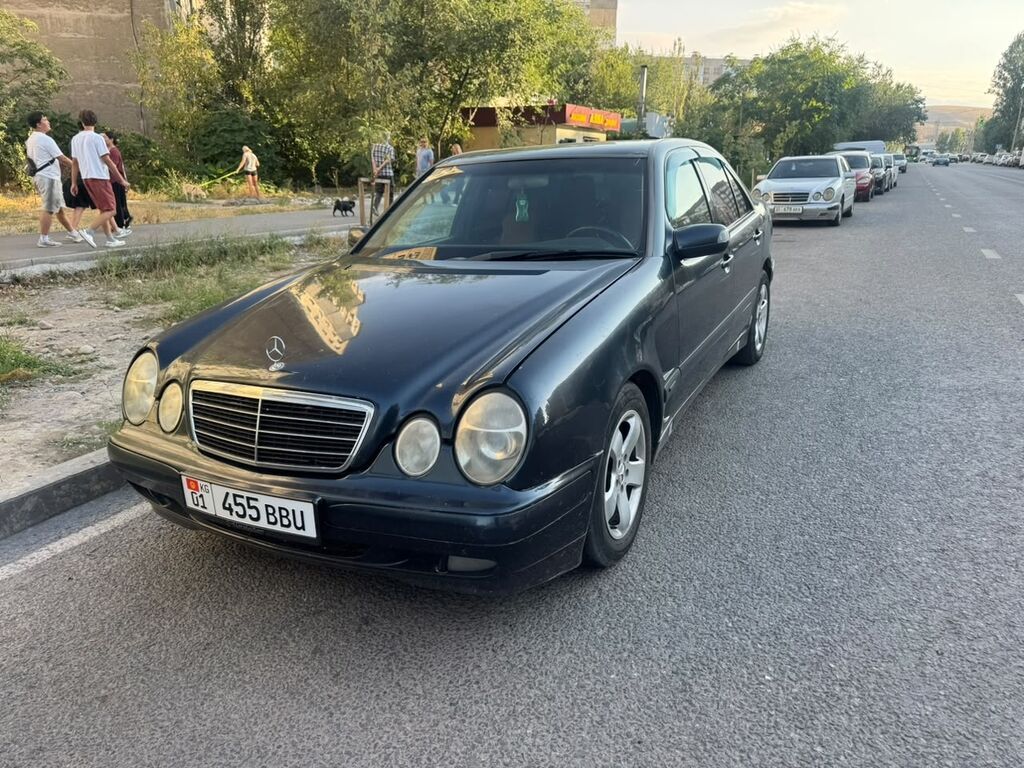 Mercedes-Benz E-Class: 1999 г., 2.4 л, Автомат, Бензин, Седан: фото 1