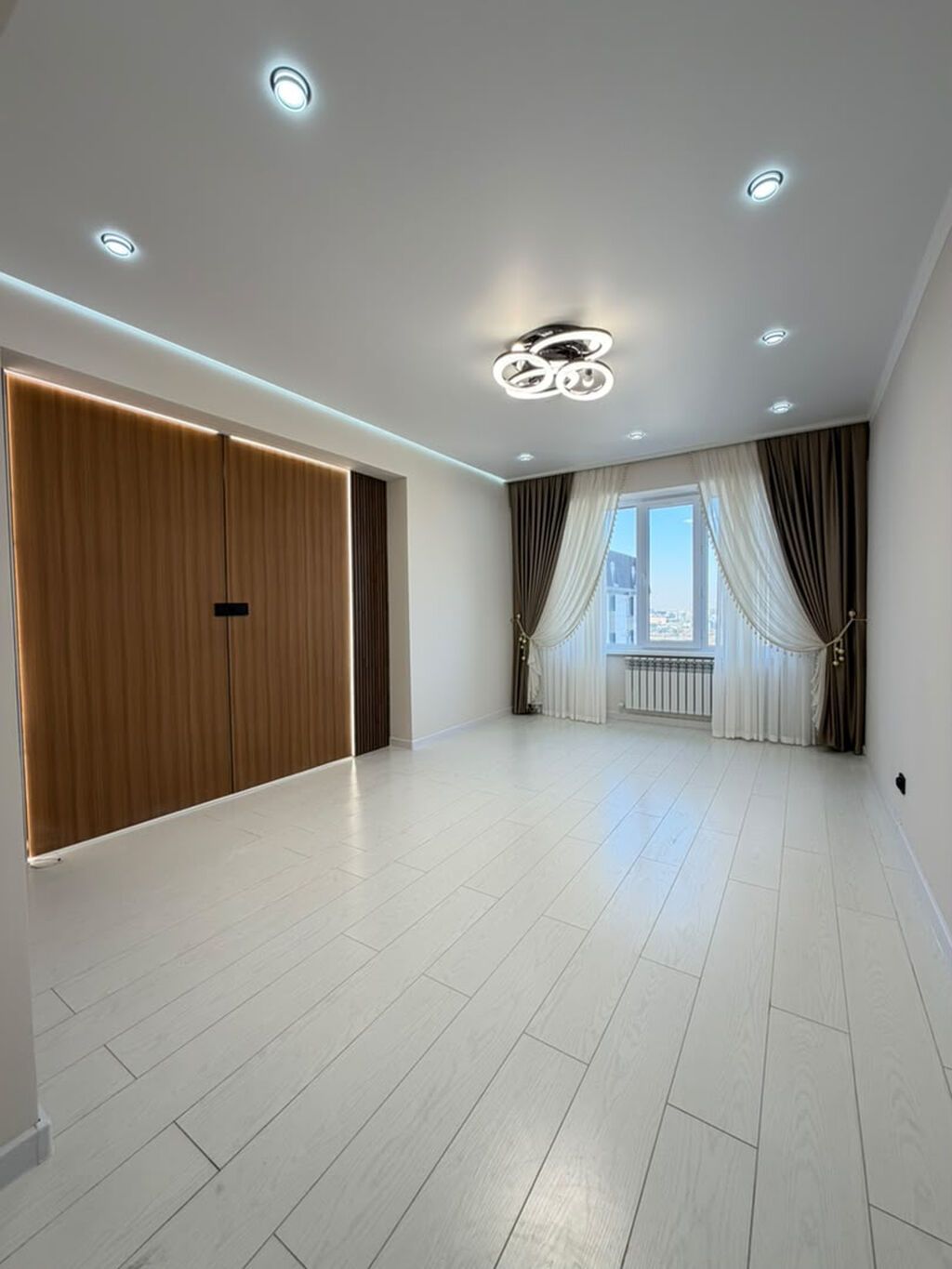 2 комнаты, 62 м², ул. Алматинка / Чуй Элитка, 14 этаж, Дизайнерский ремонт: фото 2