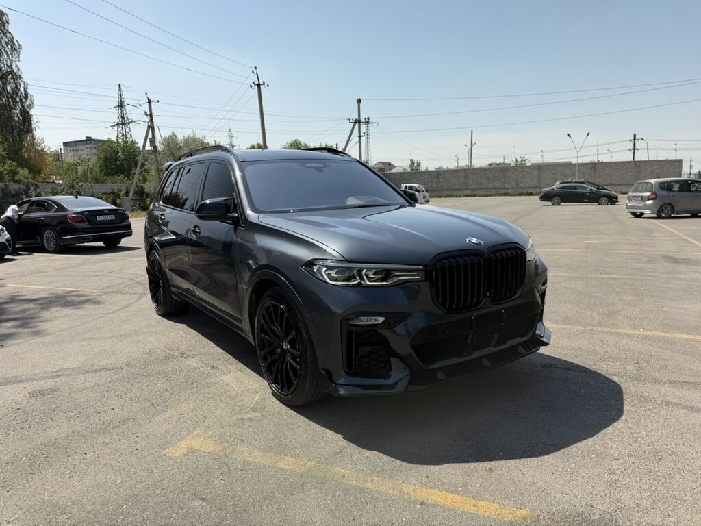 BMW X7: 2019 г., 3 л, Автомат, Бензин, Кроссовер: фото 1