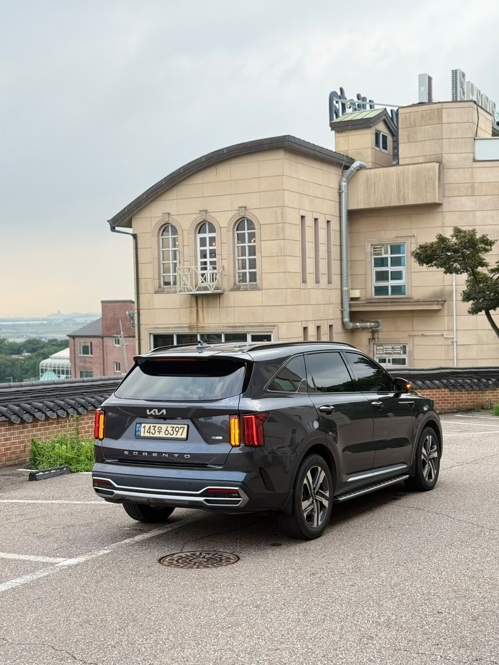 Kia Sorento: 2022 г., 1.6 л, Автомат, Гибрид, Кроссовер: фото 4