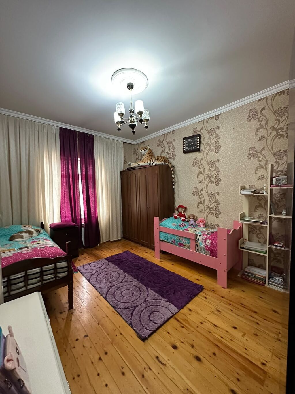 Bakı, Ramana qəs., 3 otaqlı, Köhnə tikili, m. Koroğlu, 100 kv. m