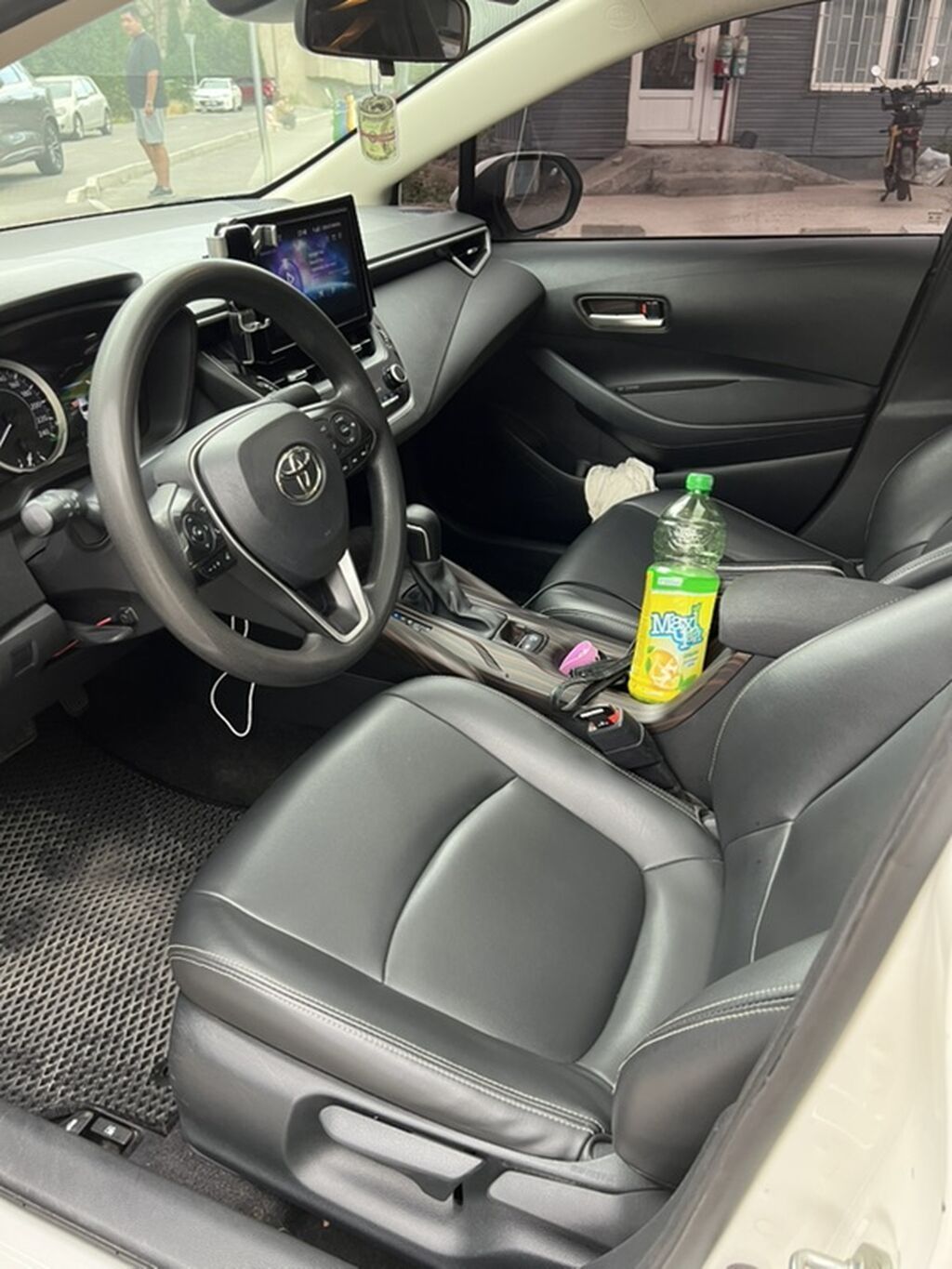 Toyota Corolla: 2019 г., 1.2 л, Автомат, Бензин, Седан: фото 5