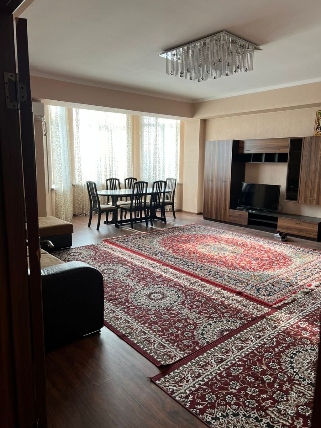 2 комнаты, Люкс, элитка, Бишкек Парк ТРЦ, Душевая кабина, Постельное белье, Кондиционер