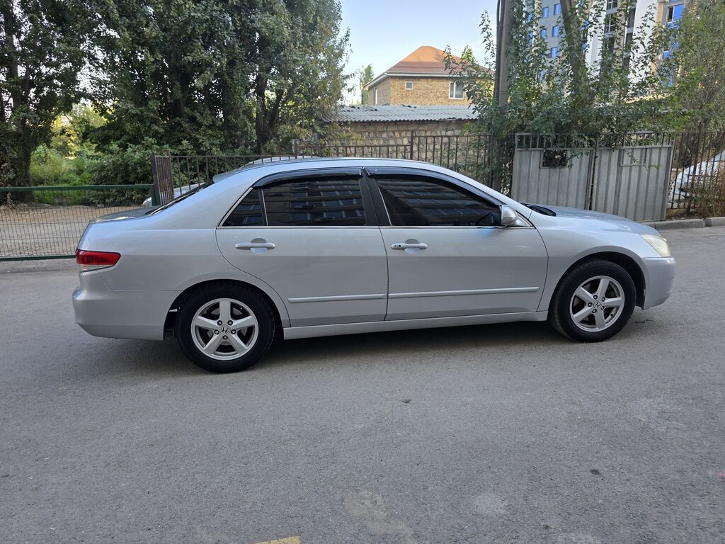 Honda Inspire: 2004 г., 3 л, Автомат, Газ, Седан: фото 6