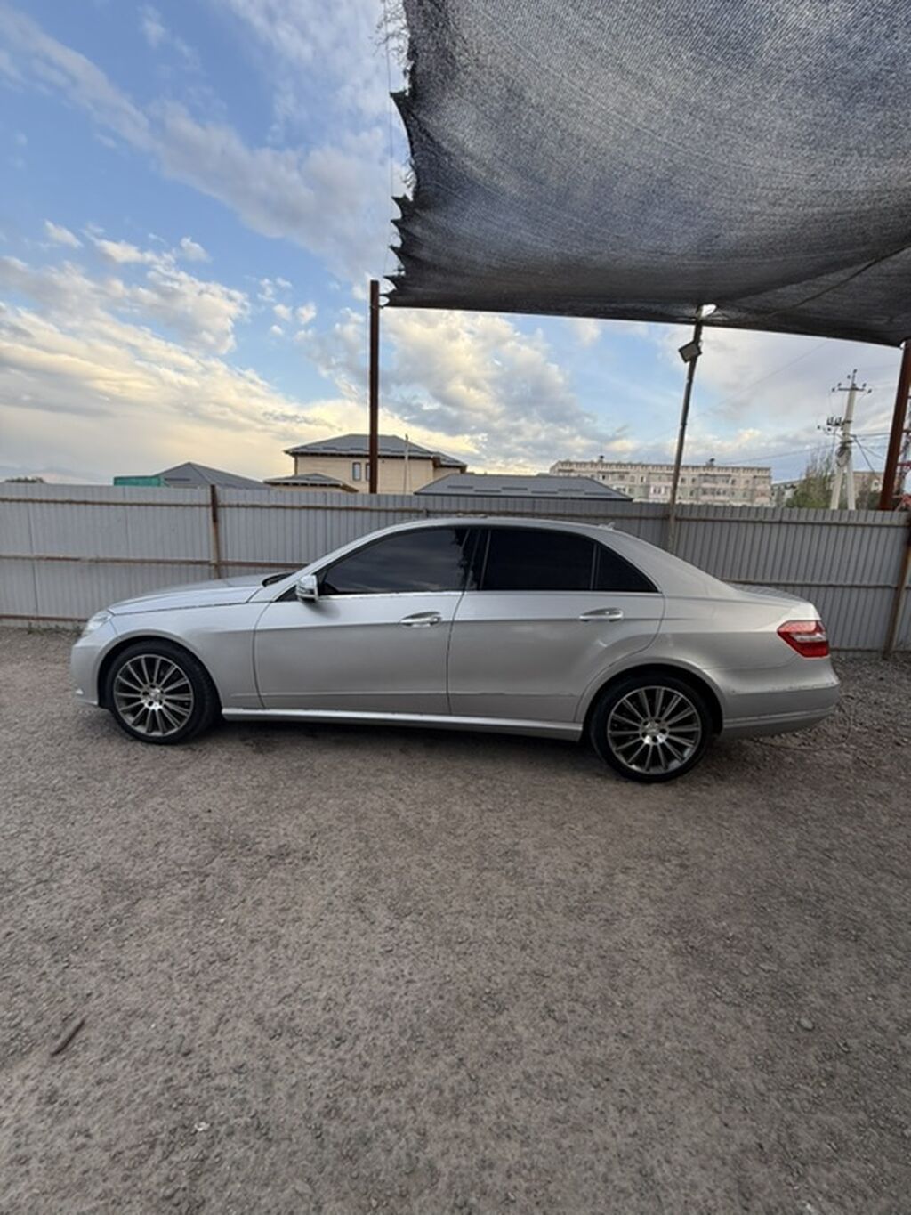 Mercedes-Benz E-Class: 2010 г., 3.5 л, Автомат, Бензин, Седан: фото 5