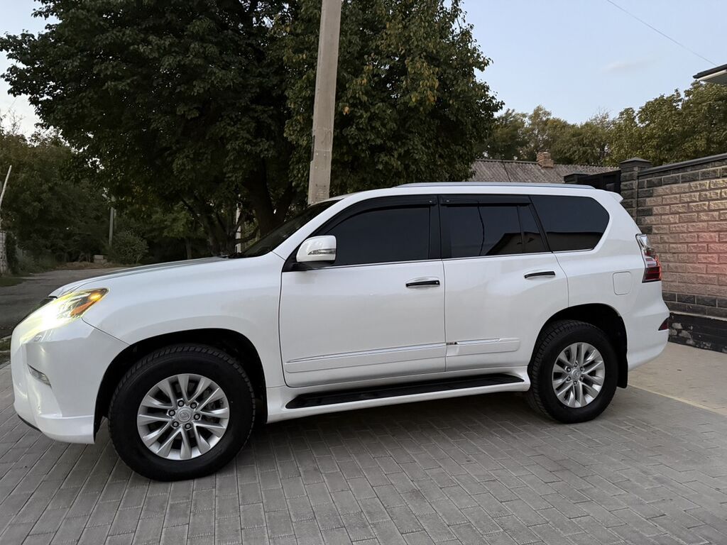 Lexus GX: 2017 г., 4.6 л, Бензин, Внедорожник: фото 4