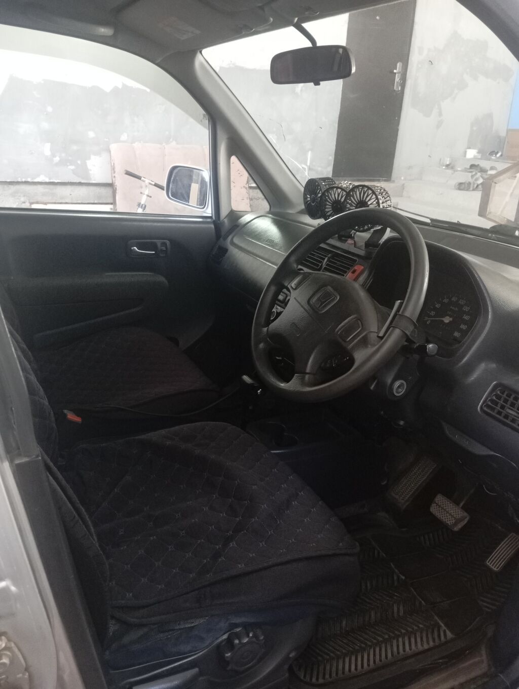 Honda Capa: 1999 г., 1.5 л, Автомат, Бензин, Минивэн: фото 5