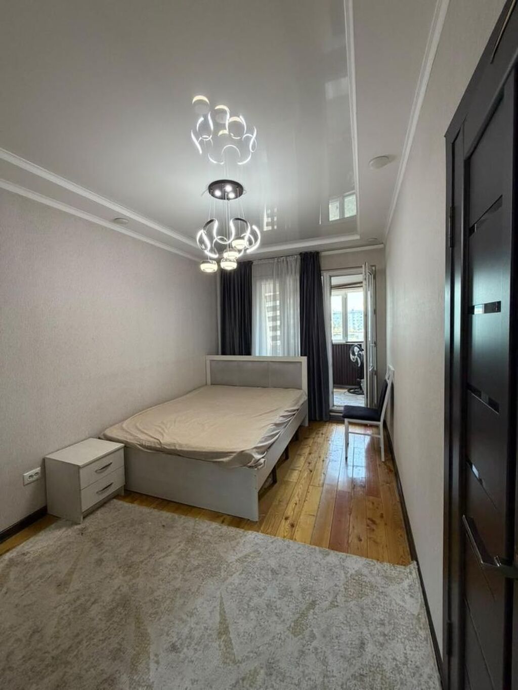 3 комнаты, 70 м², Золотой квадрат Индивидуалка, 7 этаж, Косметический ремонт: фото 6