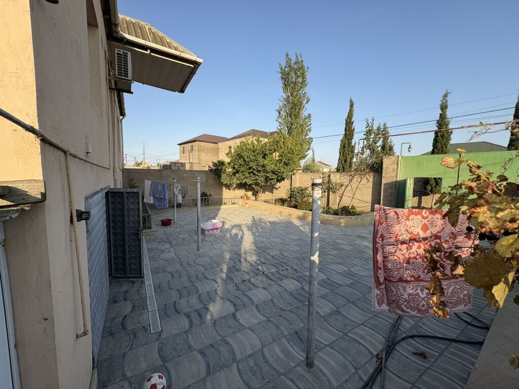 Salam her vaxtiniz xeyr olsun Ev Xezer Rayonu Qala qesebesi xasaxuna