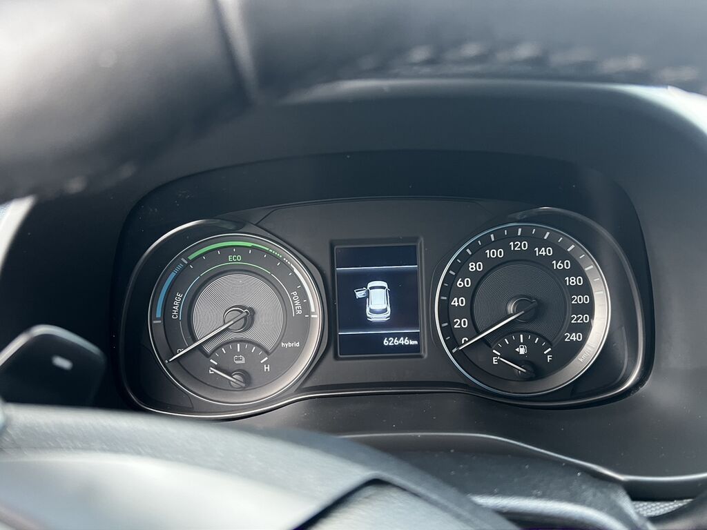 Hyundai Kona: 2019 г., 1.6 л, Автомат, Гибрид, Кроссовер: фото 1