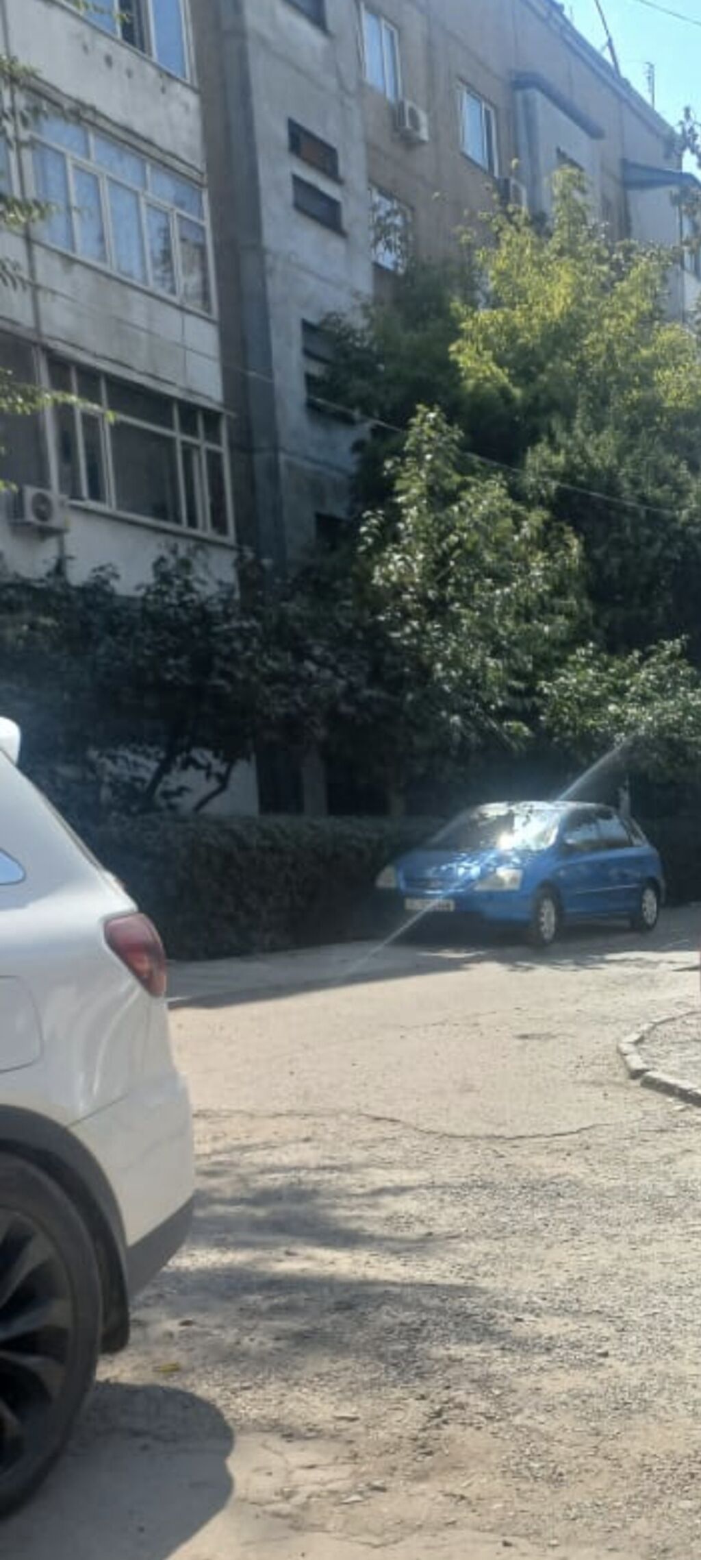 Сдам 3-комнатную квартиру на долгий срок