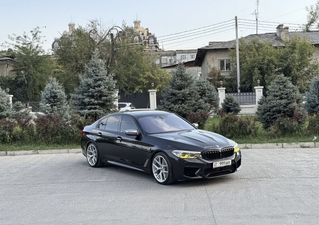 BMW 5 series: 2018 г., 4.4 л, Автомат, Бензин, Седан: фото 1