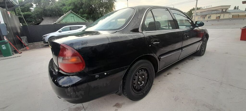 Hyundai Sonata: 1998 г., 1.5 л, Автомат, Бензин, Седан: фото 4