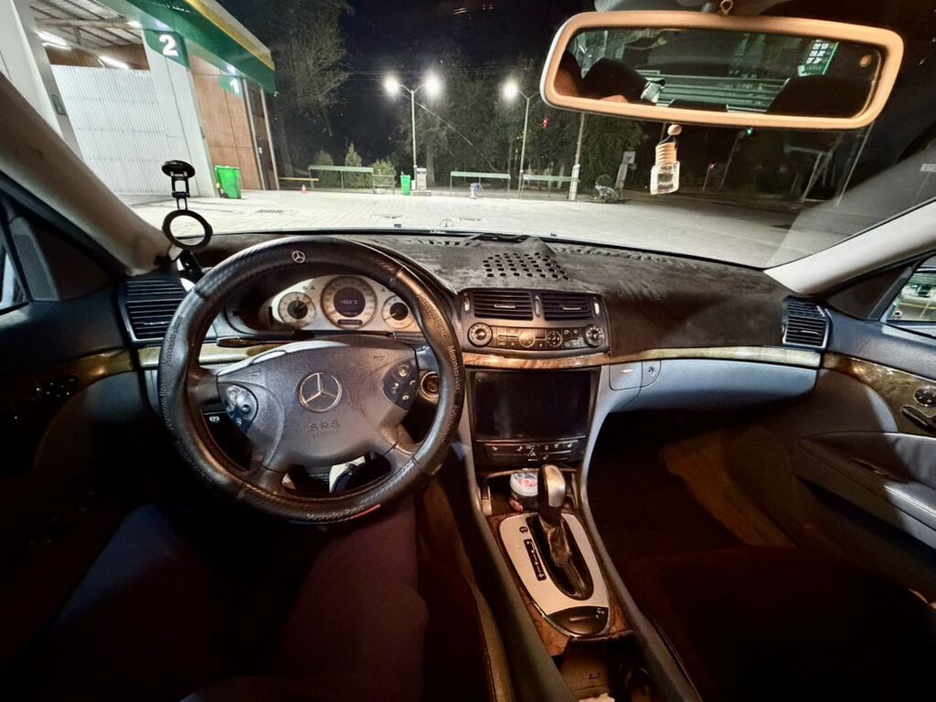 Mercedes-Benz E-Class: 2003 г., 3.2 л, Автомат, Бензин, Седан: фото 7