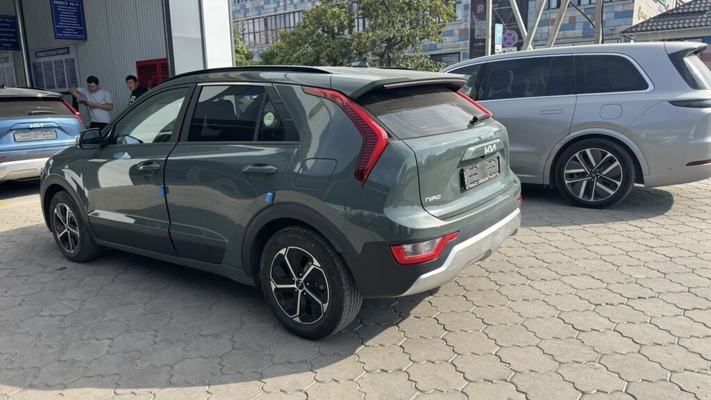 Kia Niro: 2022 г., 1.6 л, Робот, Гибрид, Кроссовер: фото 5
