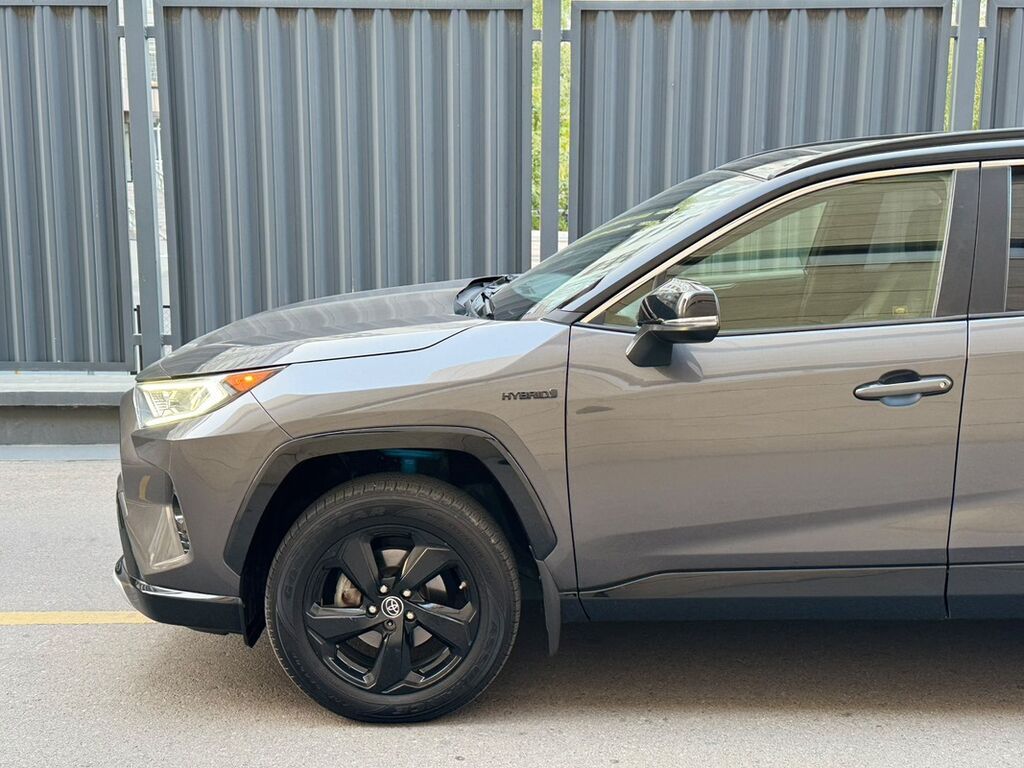 Toyota RAV4: 2019 г., 2.5 л, Автомат, Гибрид, Кроссовер: фото 6