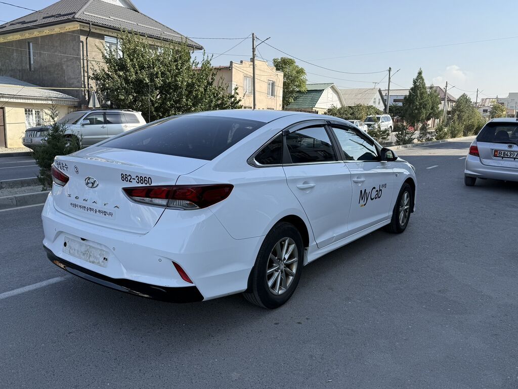 Hyundai Sonata: 2020 г., 2 л, Автомат, Газ, Седан: фото 8