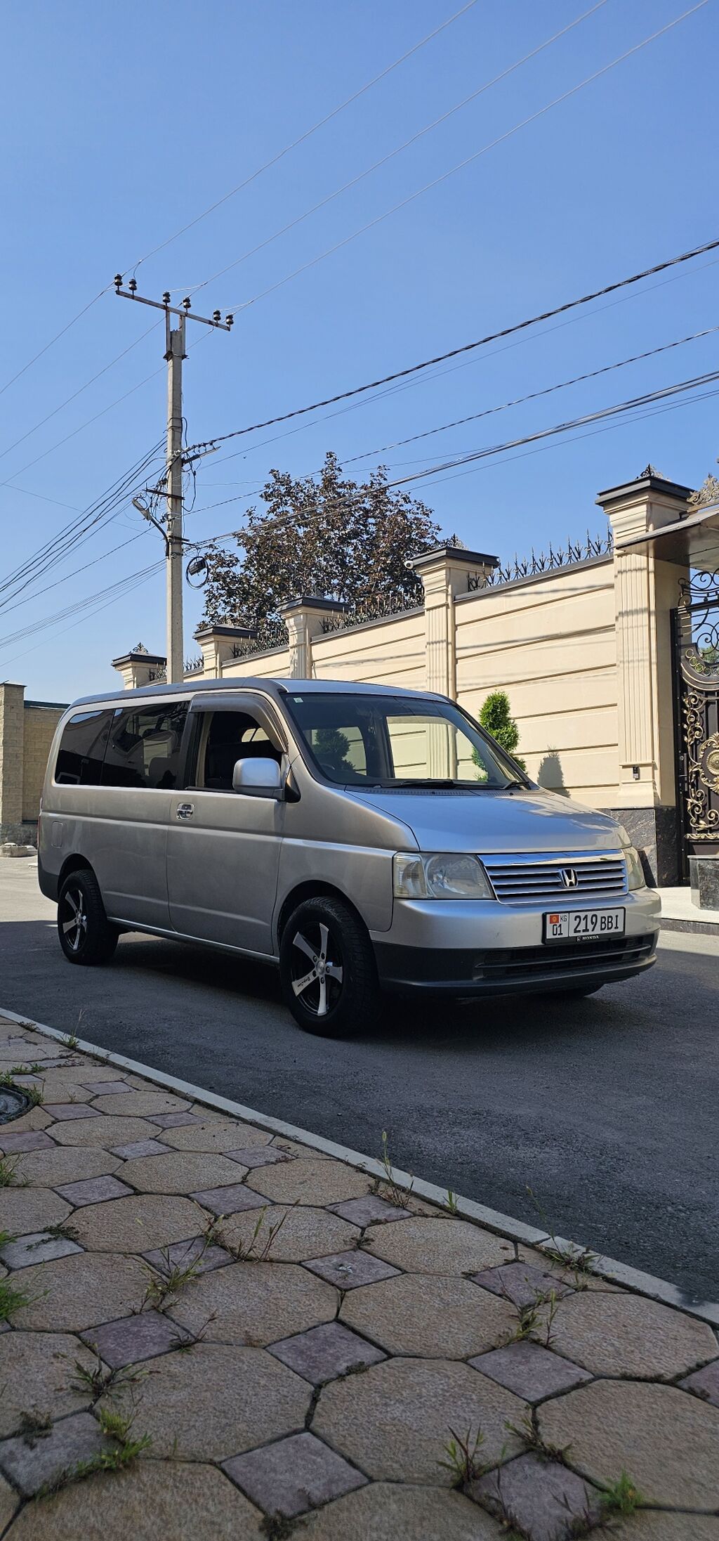 Honda Stepwgn: 2001 г., 2 л, Автомат, Бензин, Минивэн: фото 2